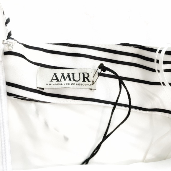 Amur WHITE BLACK SATIN STRIPED HALTER OFF THE SHOULDER LONG BELL SLEEVE DRESS - Picture 9 of 12